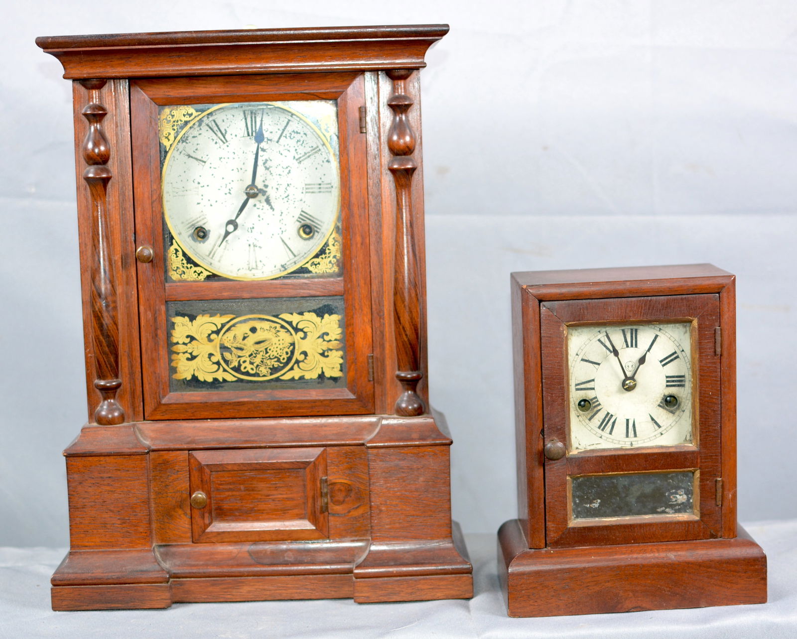 Atkins Clock Co. 8 Day Shelf Clock (1 of 9)