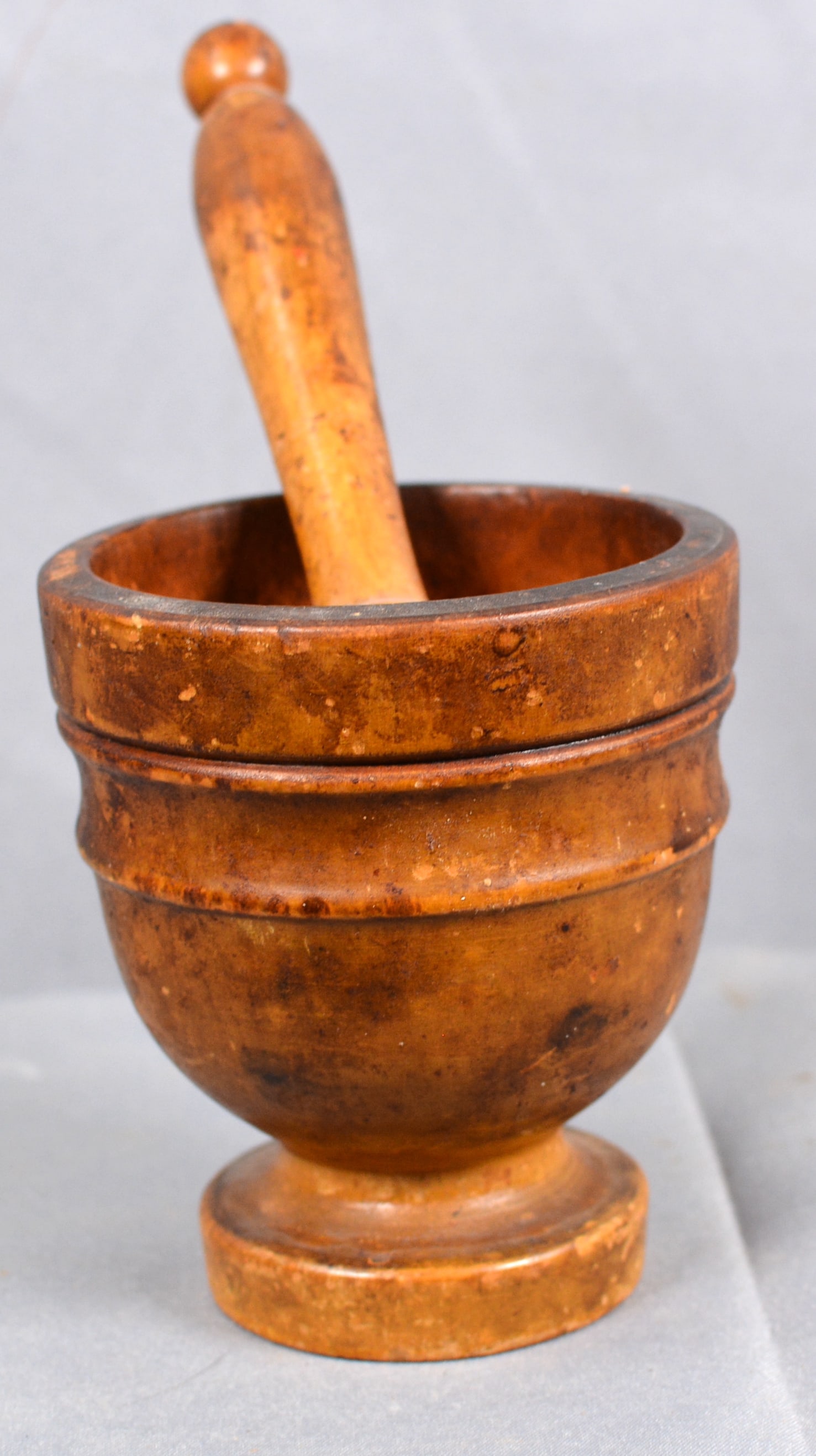 Small Morter Pestle in Old Mustard Paint (1 of 5)