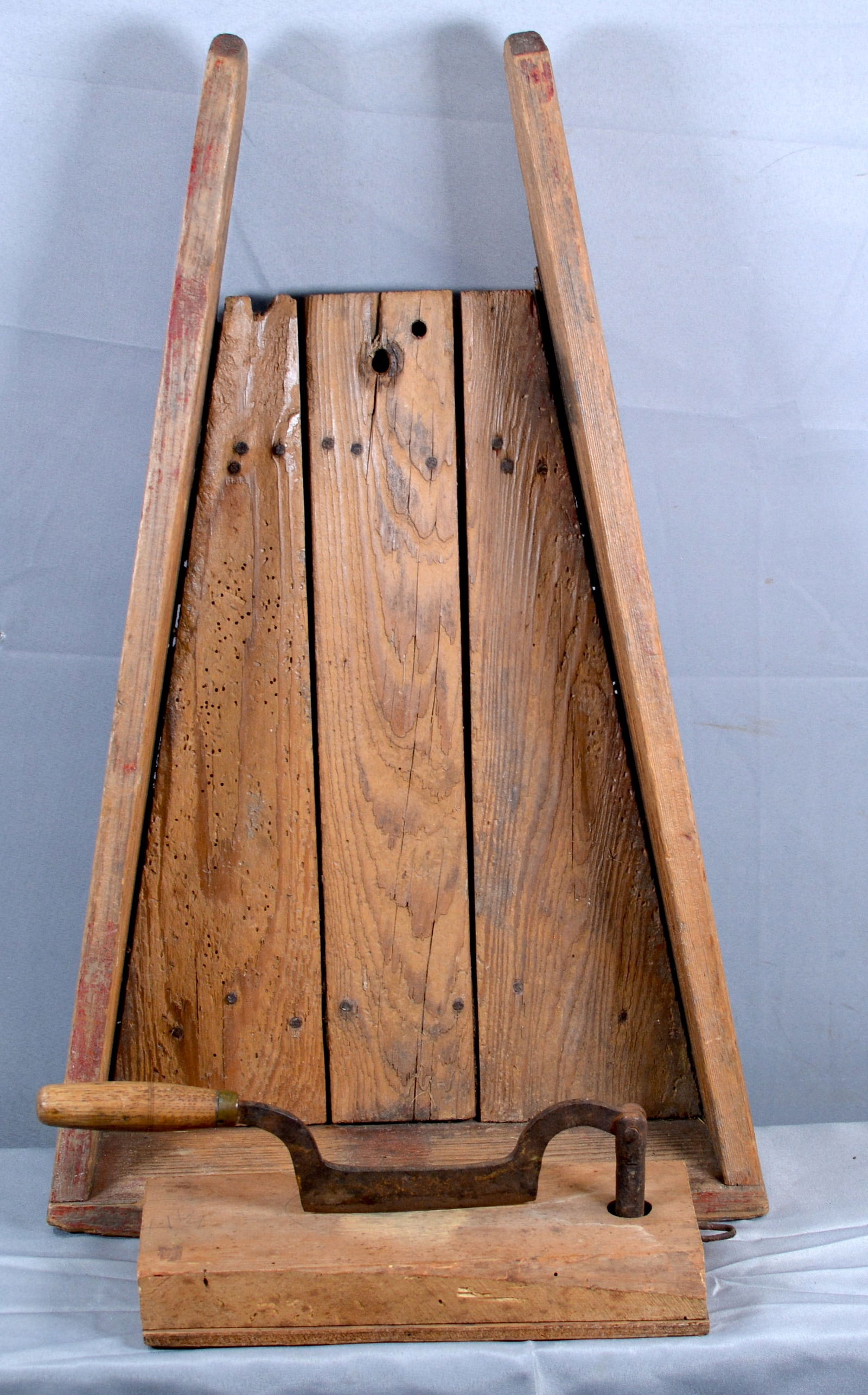 Early Tobacco Cutter & Flax Tray (1 of 4)