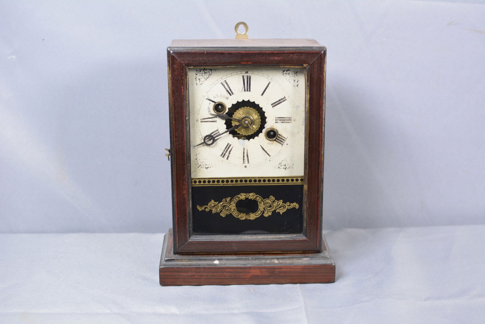 30 Hour Rosewood Shelf Clock (1 of 4)