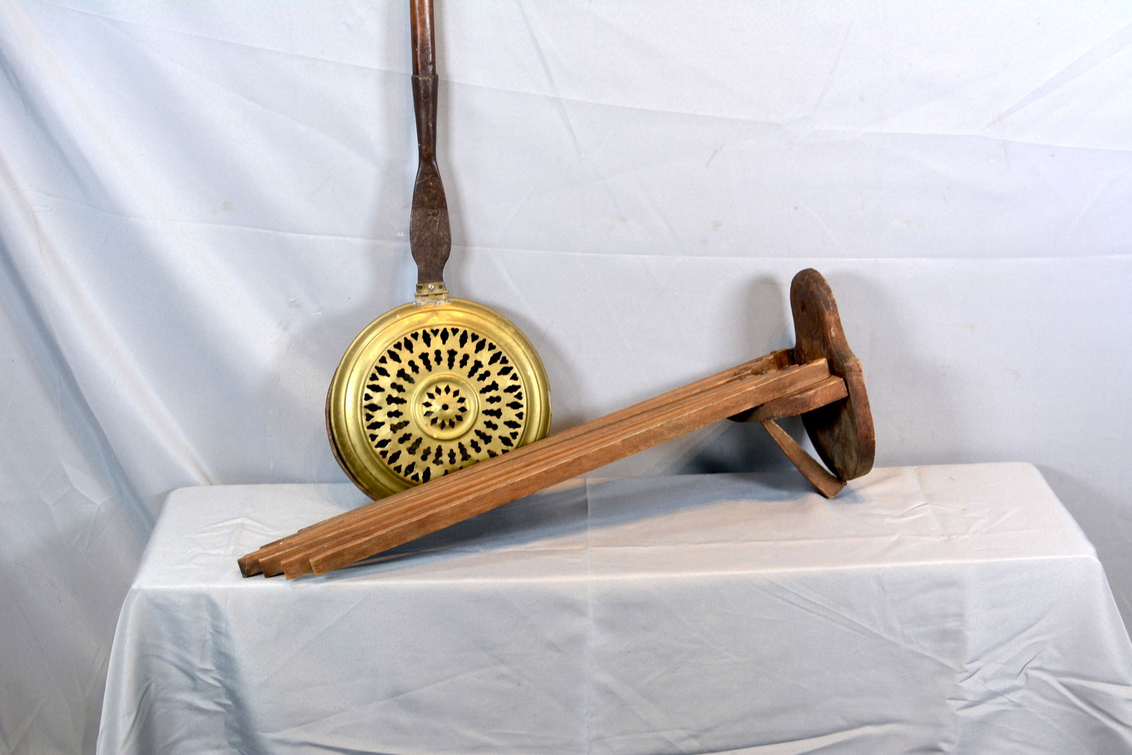 Early Bedwarmer & Dry Rack (1 of 4)