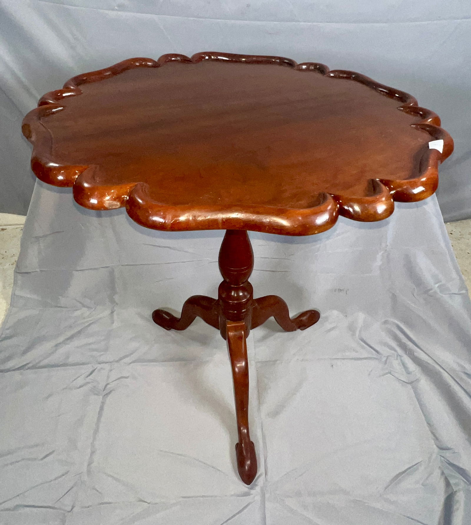 Group of Contemporary Items (1 of 5)