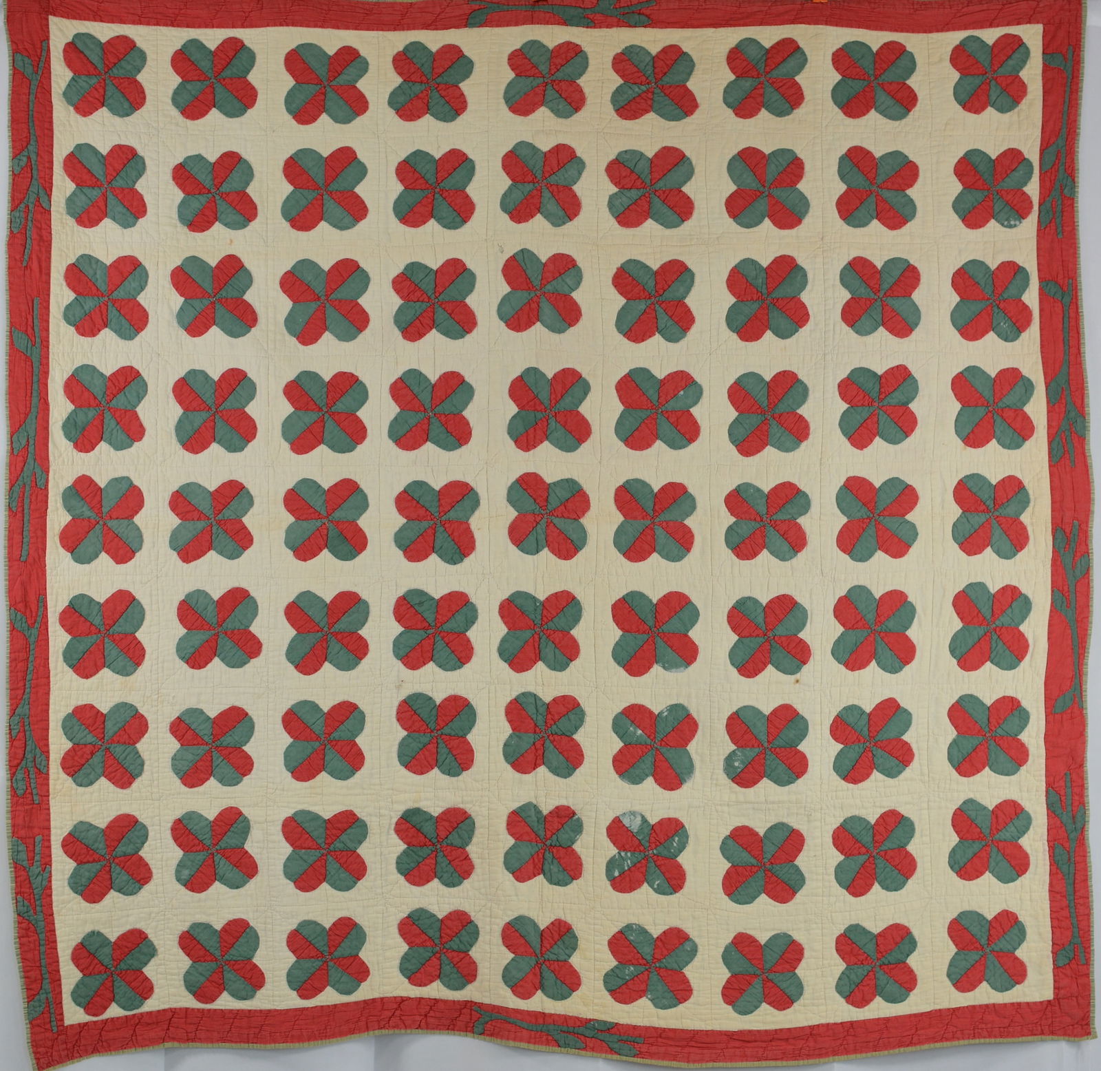 Early 20th Century Applique Quilt "The Garden" 69" x 67" (1 of 4)