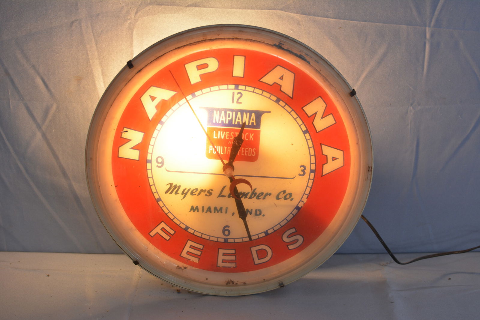 Napiana Feeds Advertising Clock, Napiana Livestock and Poultry Feeds, Myers Lumber Co. Miami, IN. (1 of 5)