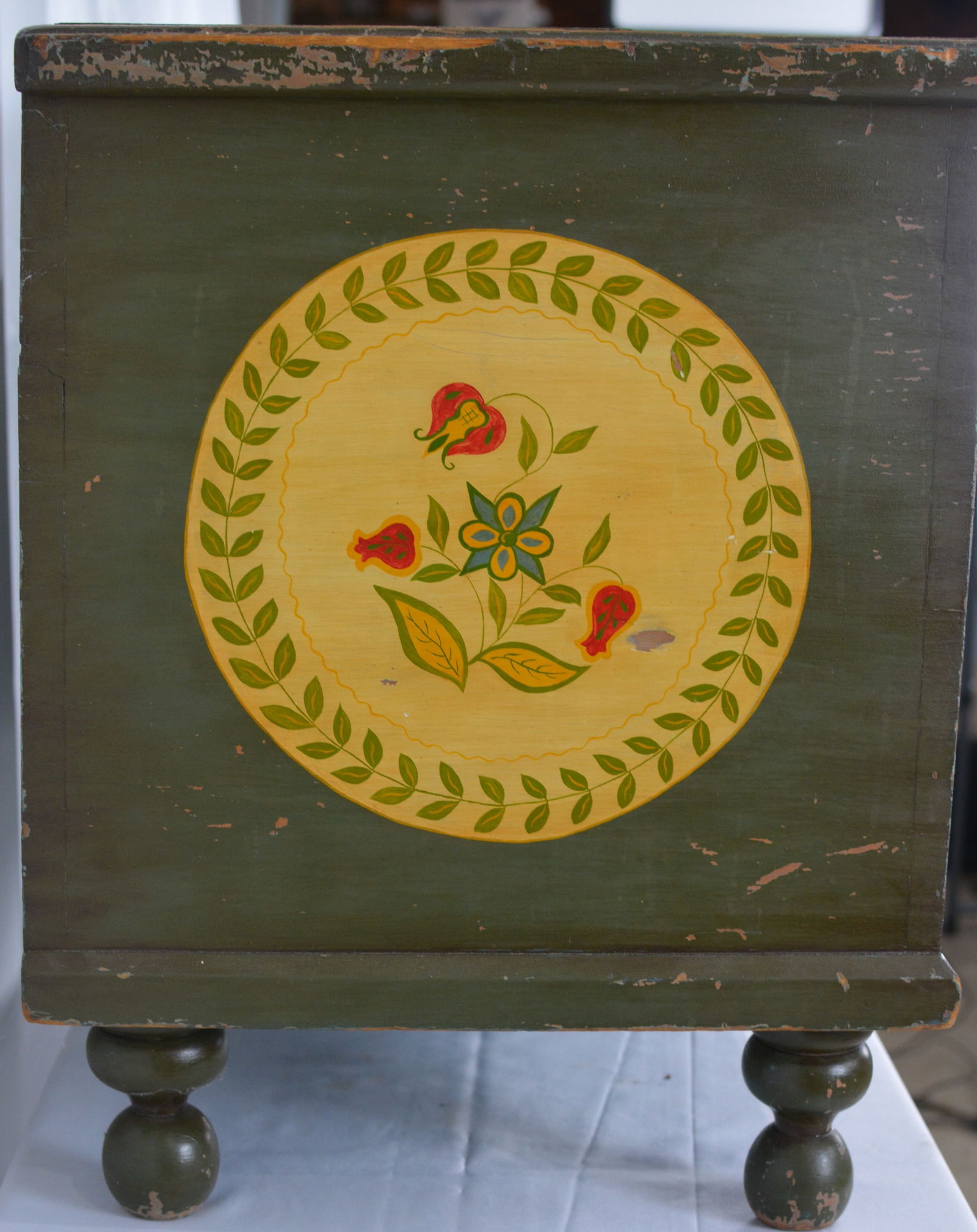 1950 Dovetailed Blanket Box - 4