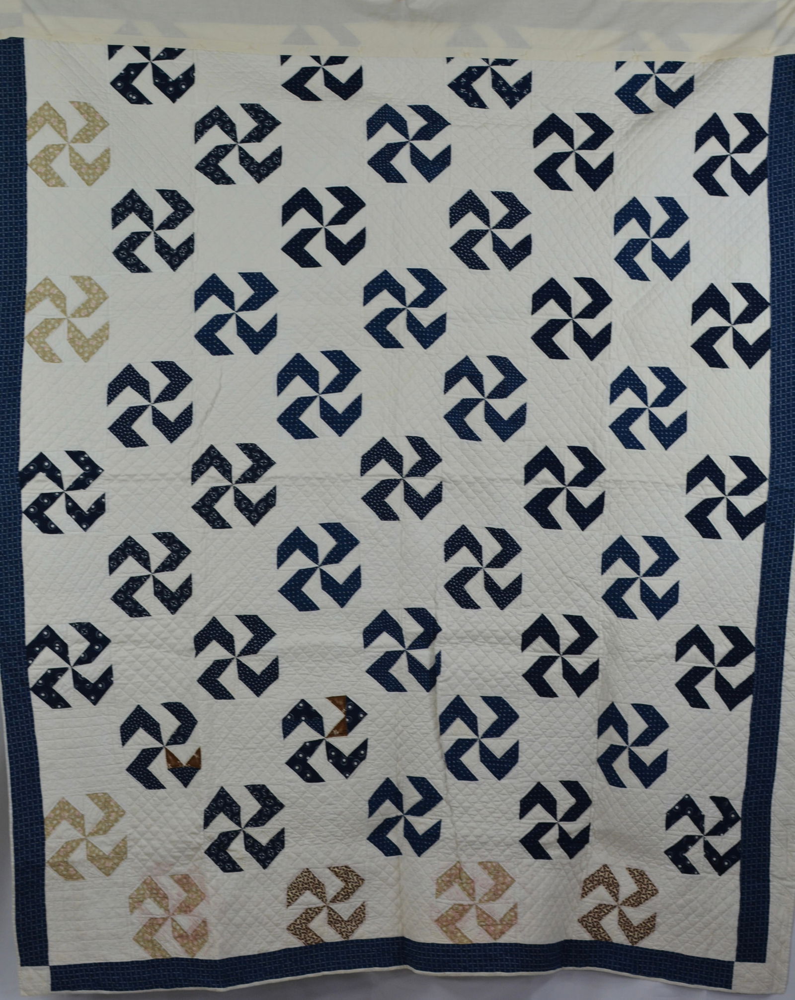 Very nice condition 1860 pinwheel quilt w/ provenance, Daisey Frayley (1898 -1974) Grandmother's (1 of 8)