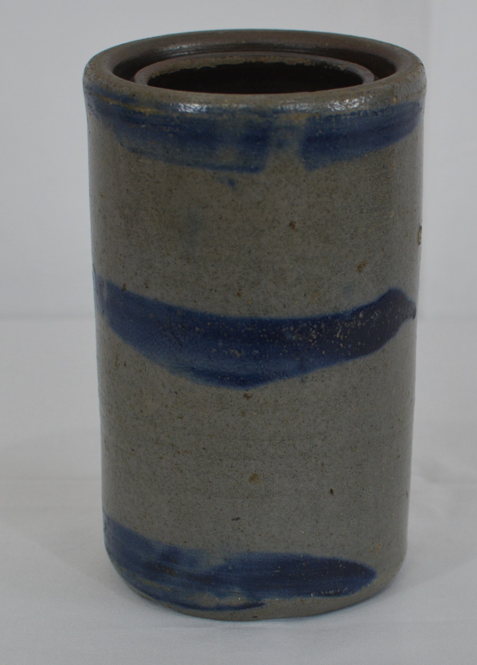 1880's Blue Decorated Stoneware Wax Sealer Jar with 3 stripes, 4"x6": 1880's Blue Decorated Stoneware Wax Sealer Jar with 3 stripes, 4"x6"