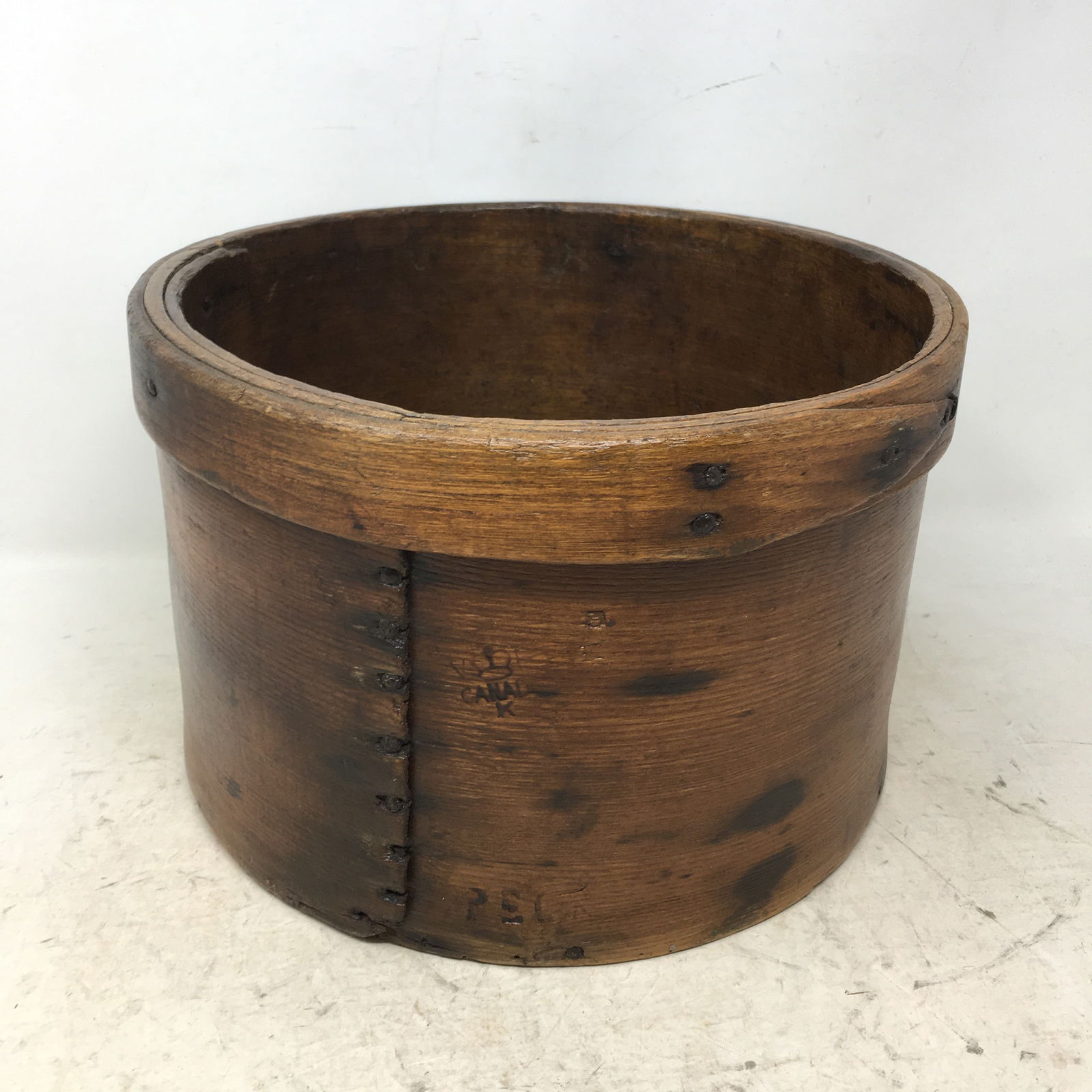 Peck wooden measure, stamped with crown & Canada. Lap side. 7"H x 10.75"D: Peck wooden measure, stamped with crown & Canada. Lap side. 7"H x 10.75"D