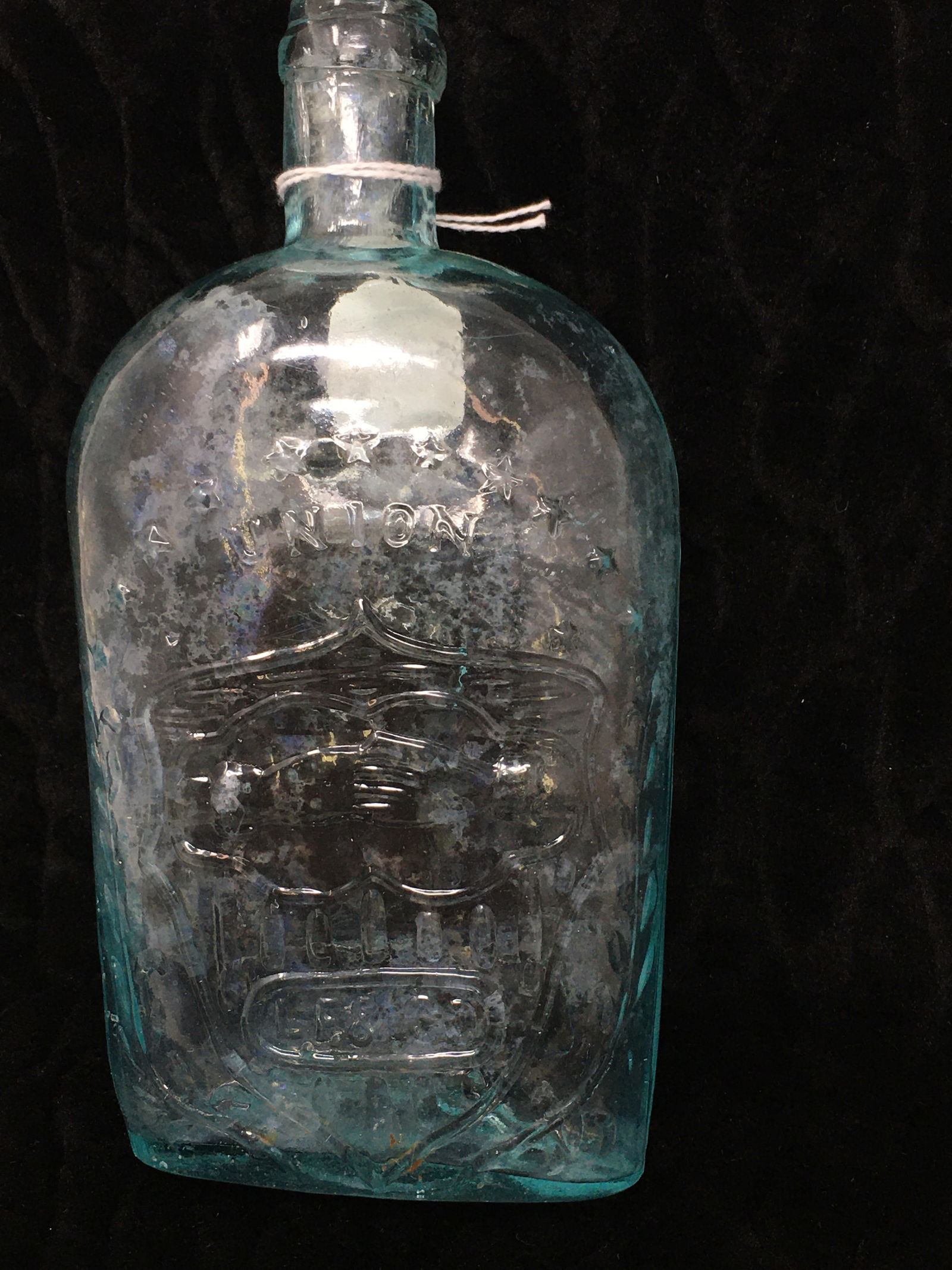 Union Clasped Hands Eagle Flask, Marked LF & Co and Pittsburg PA, some small cracks on neck interior (1 of 8)