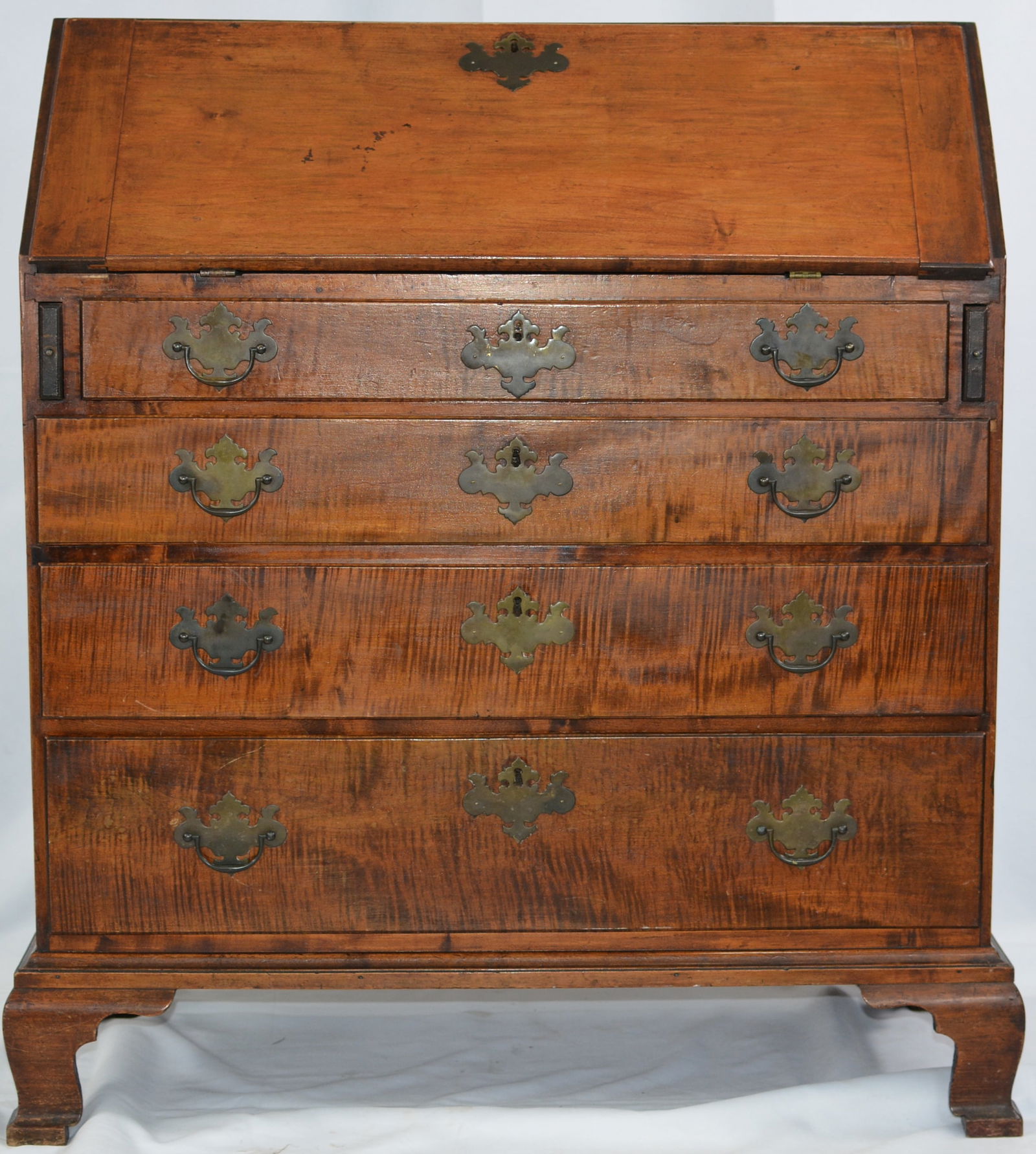18th Century Slant Front Desk Tiger Maple, Chippendale, dovetailed case, interior has 10 small (1 of 12)