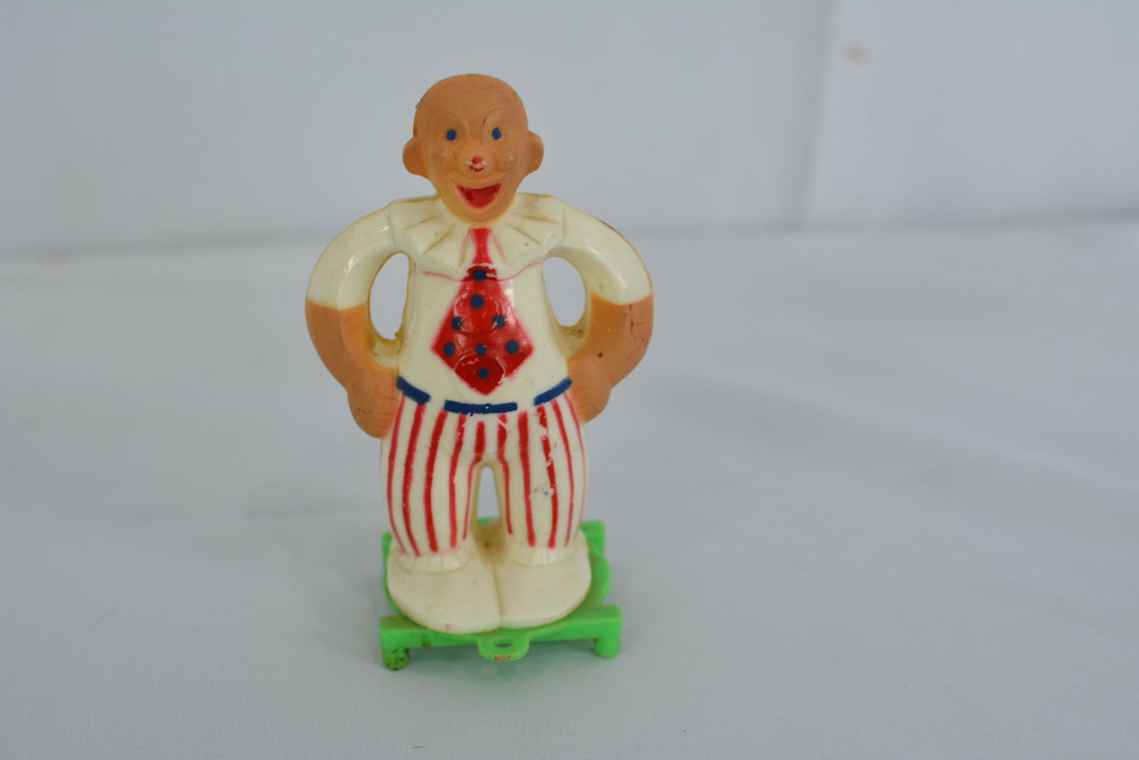 Rosbro Zook The Clown 1950s, no wheels. 6"T (1 of 3)