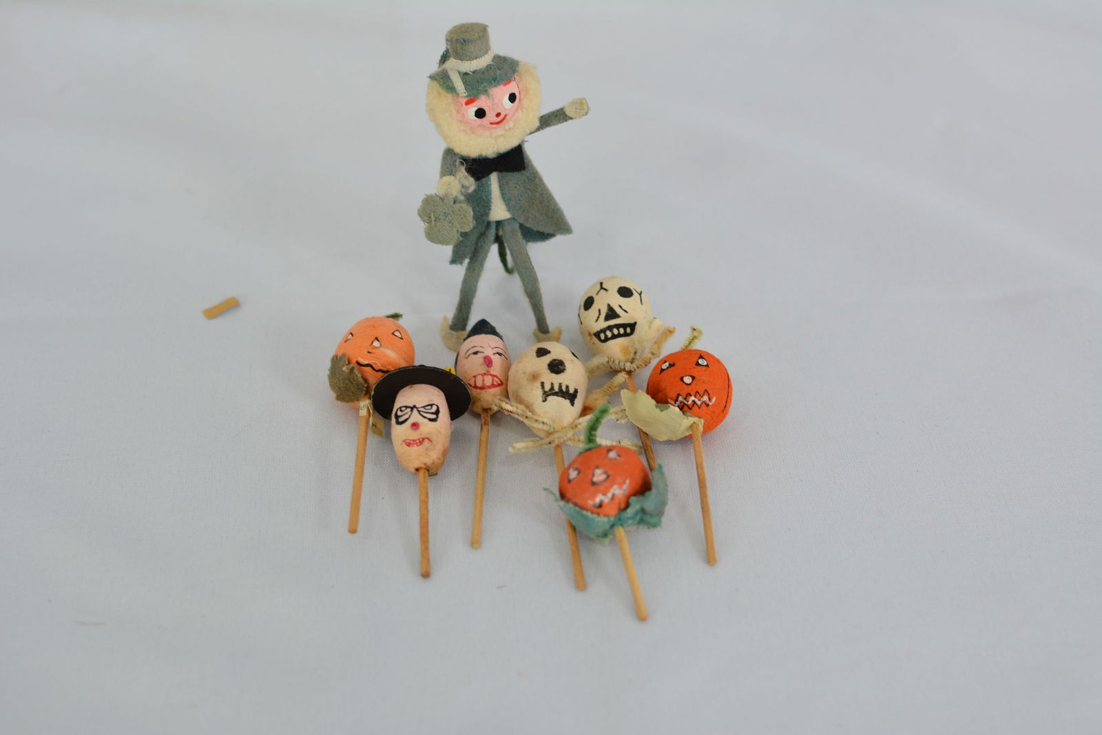 7 Halloween spun cotton cupcake picks & 1 Leprechaun pipe cleaner figure. Leprechaun 3"T (1 of 3)