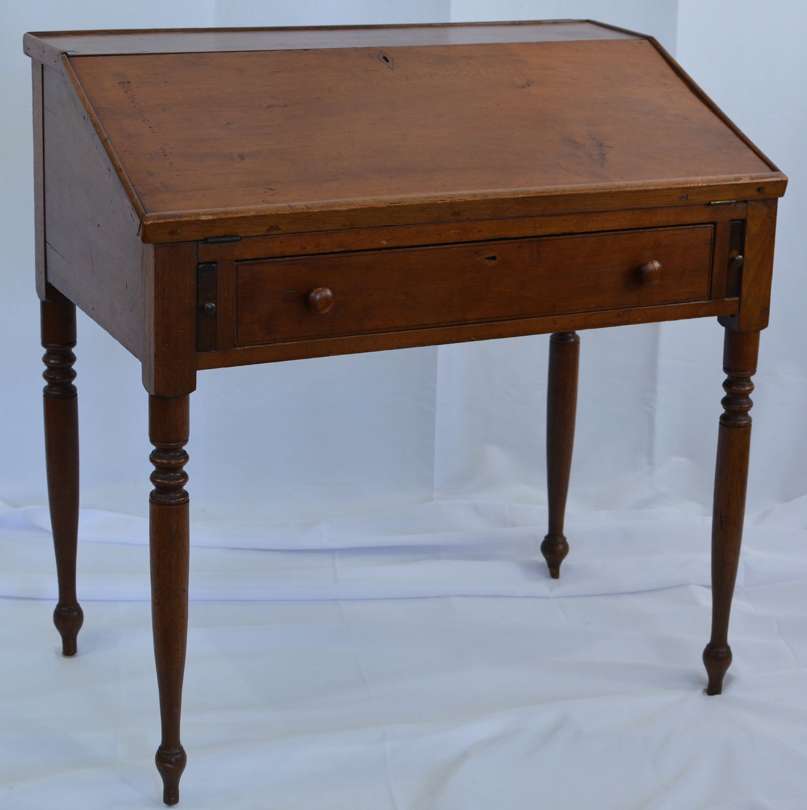 Colonial style slant front writing desk w/one drawer, turned legs. Interior has one drawer & 4 (1 of 7)