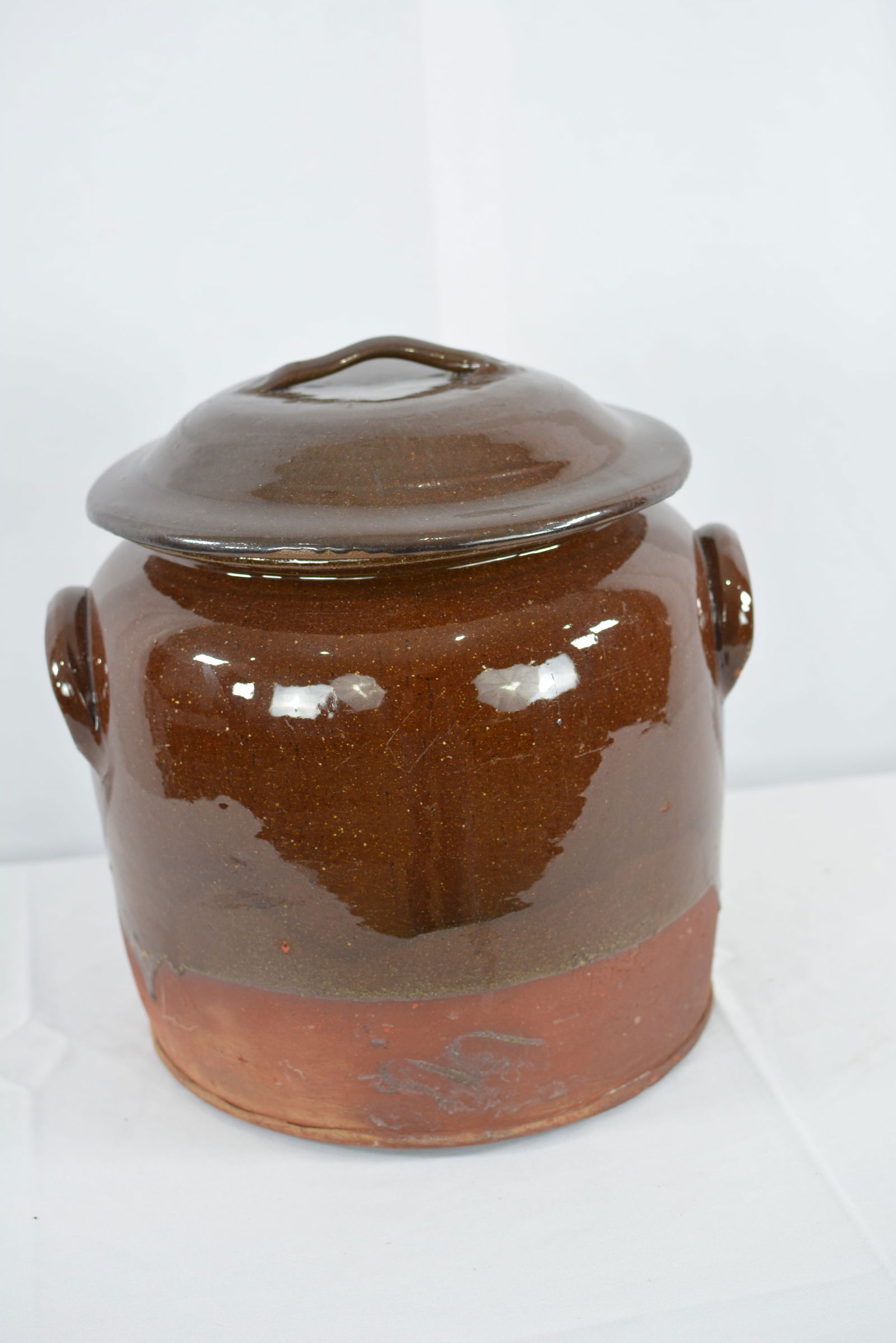 Redware double handle crock w/lid - interior is yellow glazed finish (1 of 8)