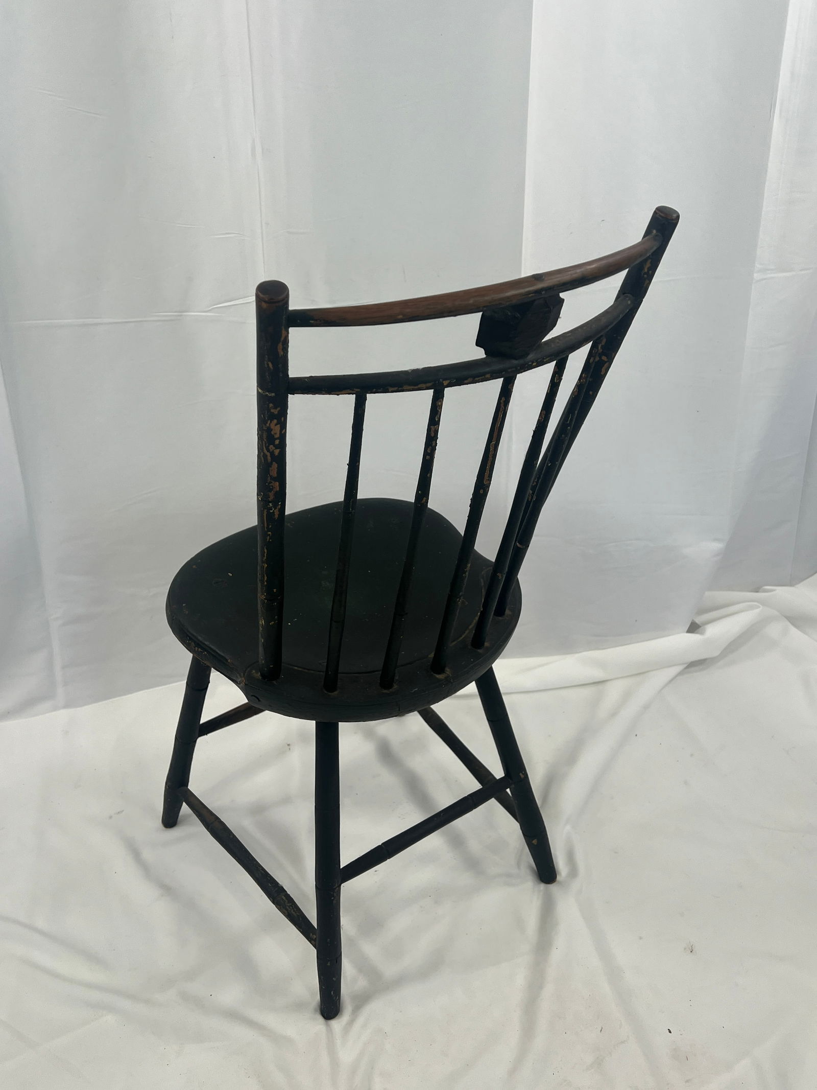 3 Windsor Chair - 5