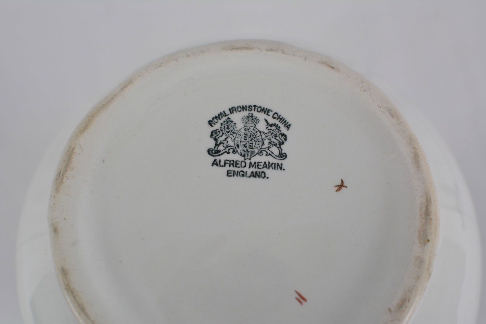 Meakin Tea Leaf Ironstone Wash Stand Items - 3