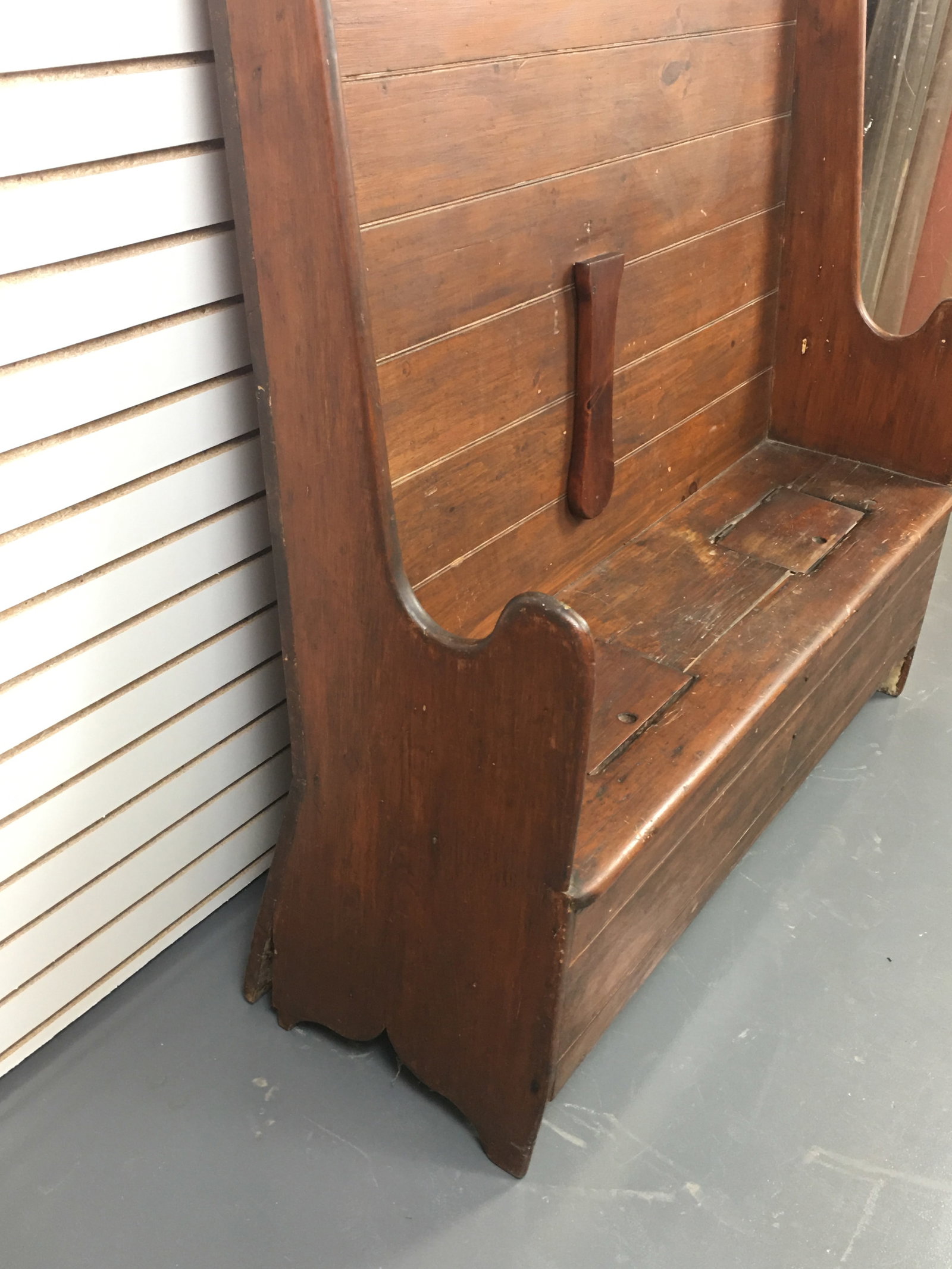 Pine High Back Settle - 3