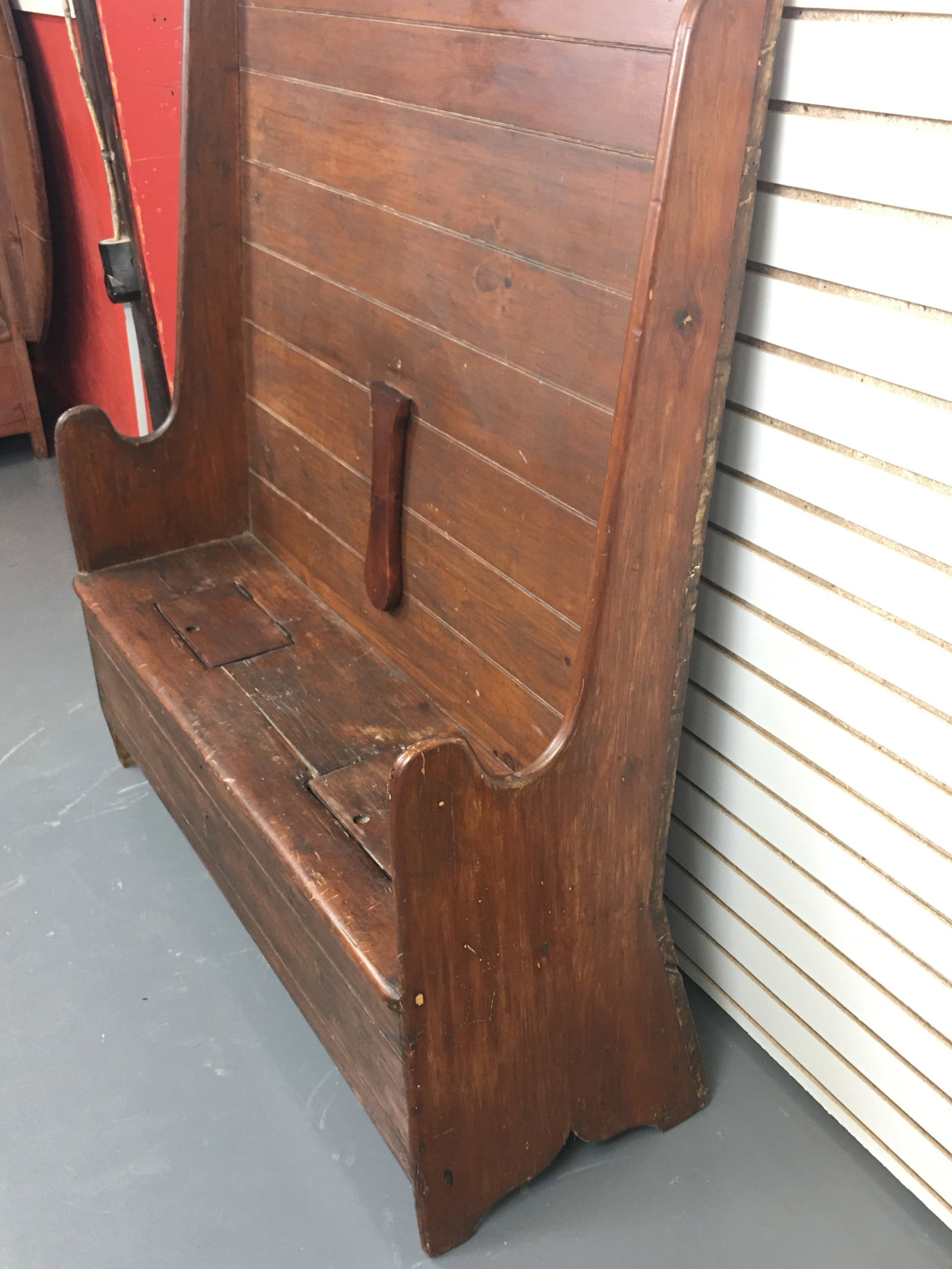 Pine High Back Settle - 5