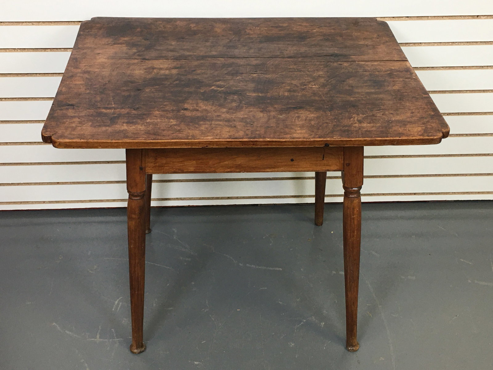 Tea Table, Scalloped Corners: Tea Table, Scalloped Corners. Splayed legs with some loss to pad feet. 31.75"W x 24"D x 25.5"H