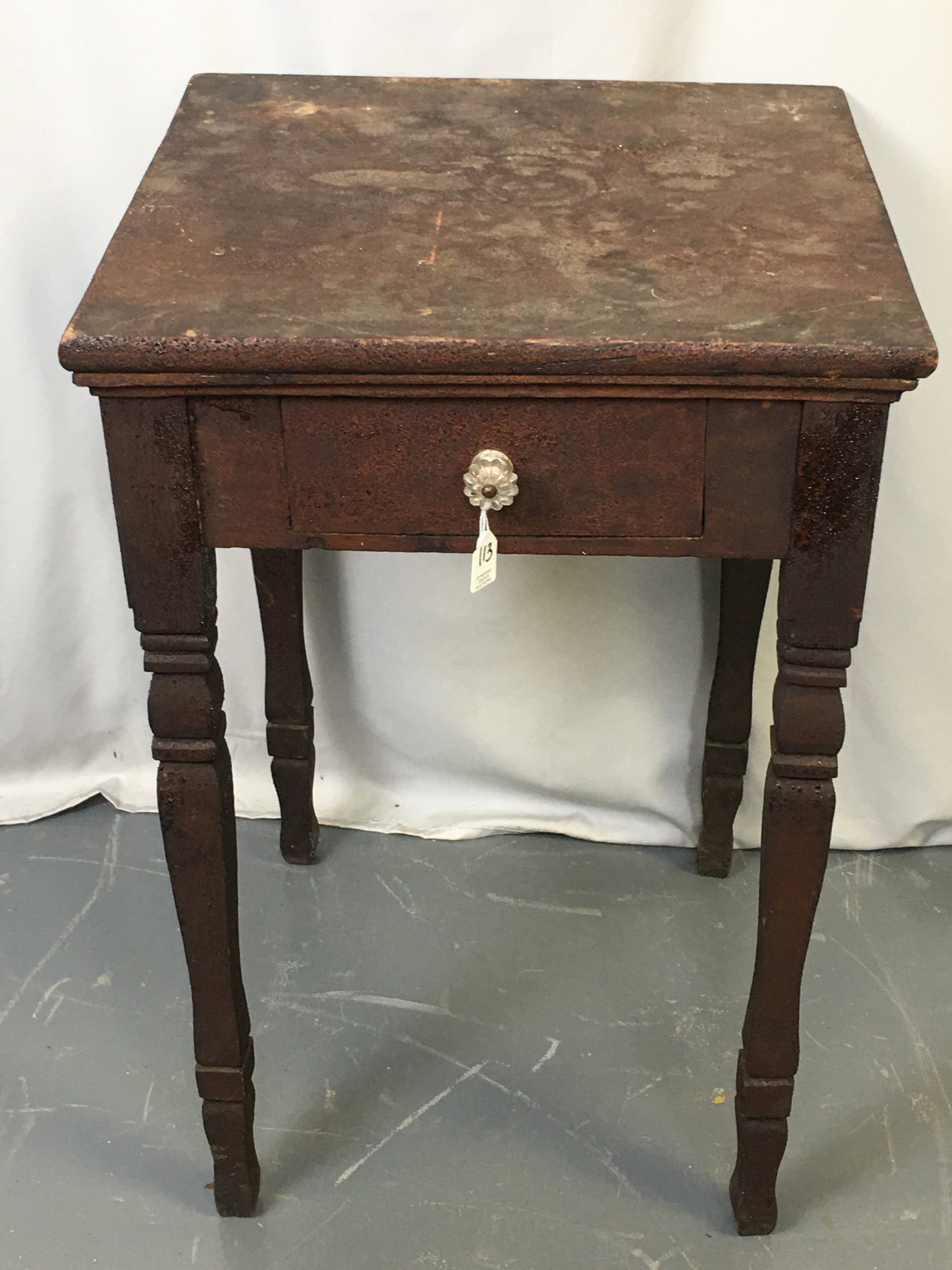 Single Drawer Stand (1 of 3)