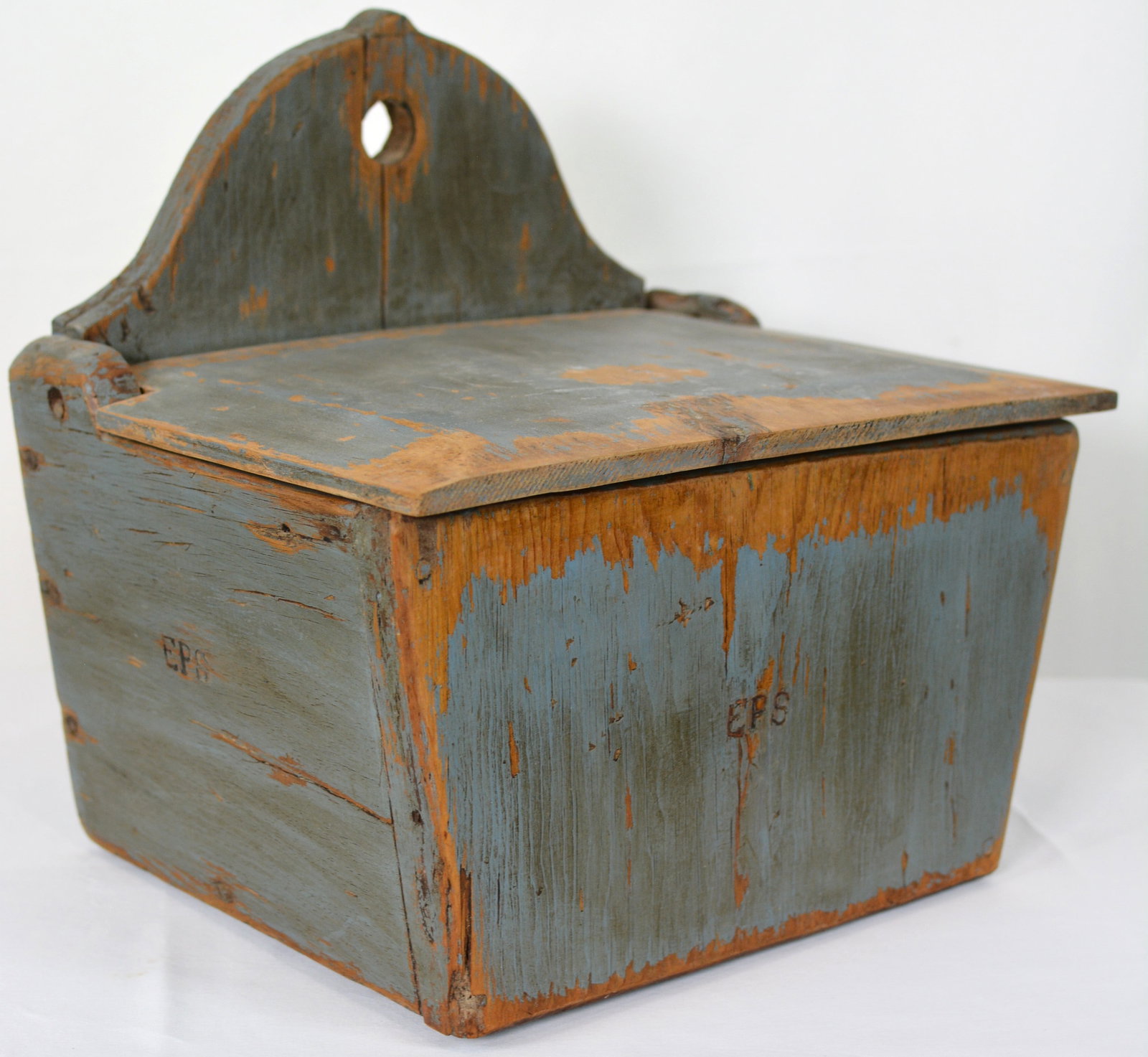 Shaker Blue Painted Hanging Wall Box with Original Surface (1 of 9)