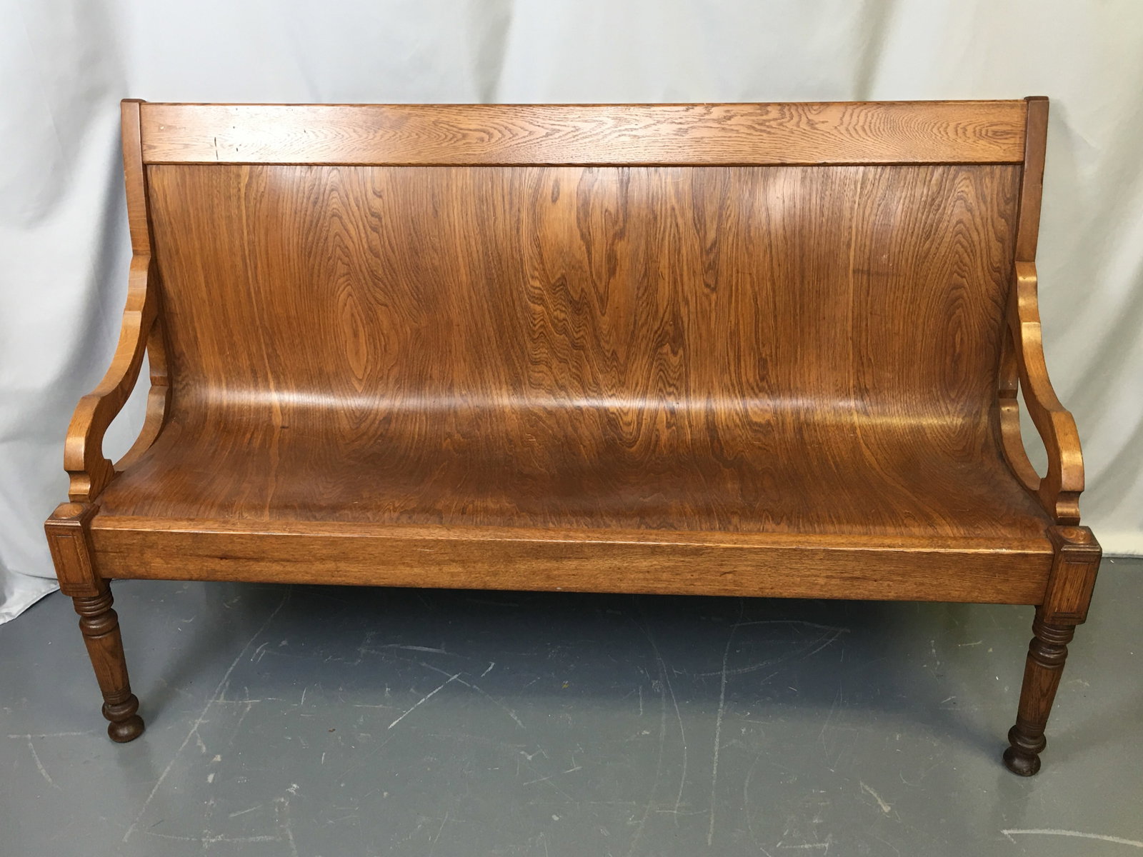 Oak Bentwood Bench (1 of 5)