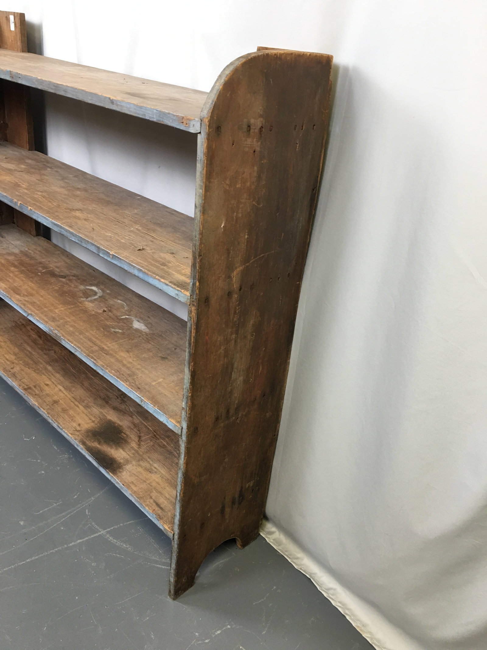 Primitive Bucket Bench - 6