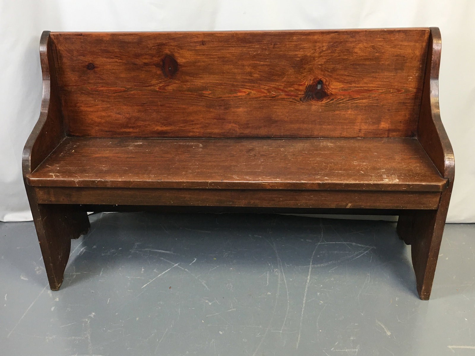 Pine Bench (1 of 4)