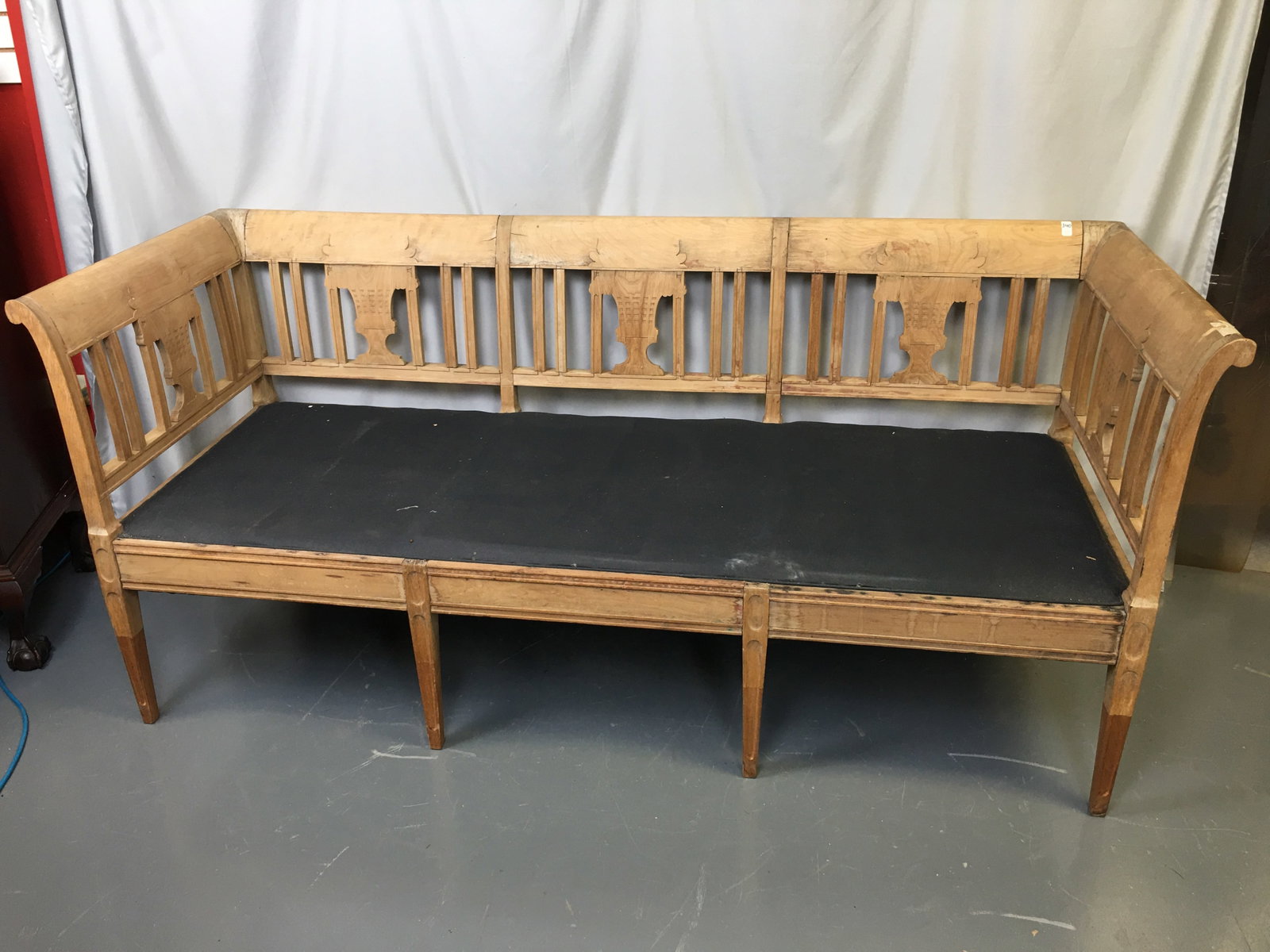 Wooden Frame Daybed: Wooden Frame Daybed. Spindle back with carved urns. 80"W x 30.25"D x 36"H.