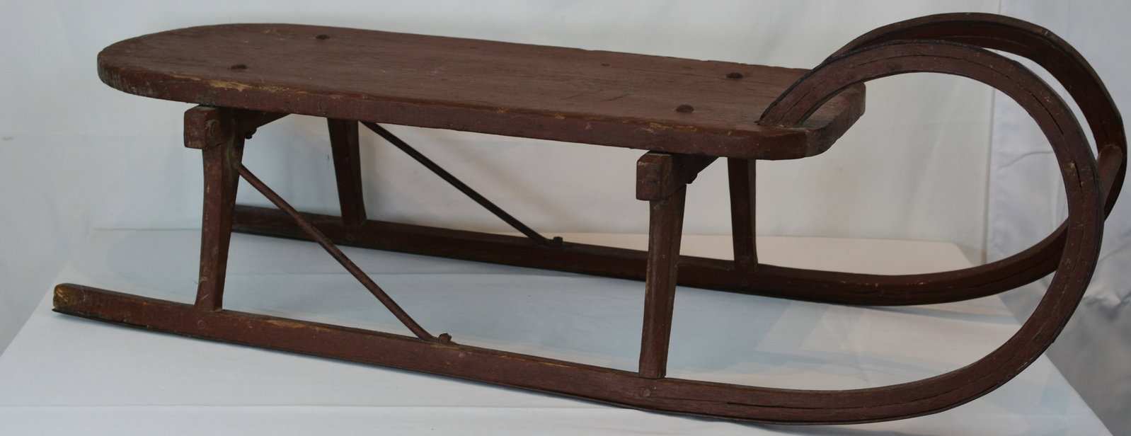 Runner Sled in Red Paint (1 of 5)