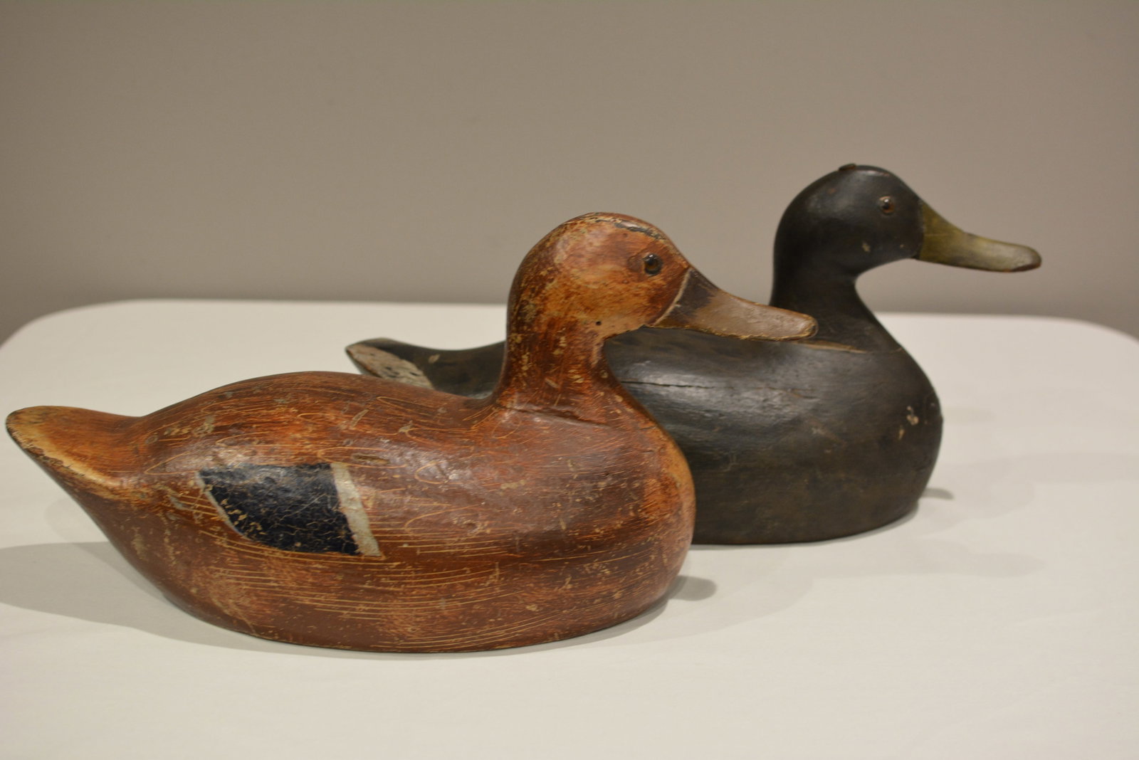 Pair of Vintage Hand-Carved Wooden Duck Decoys (1 of 19)