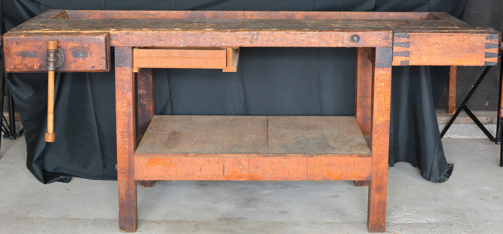 Cabinetmaker's Workbench with Vises - 2