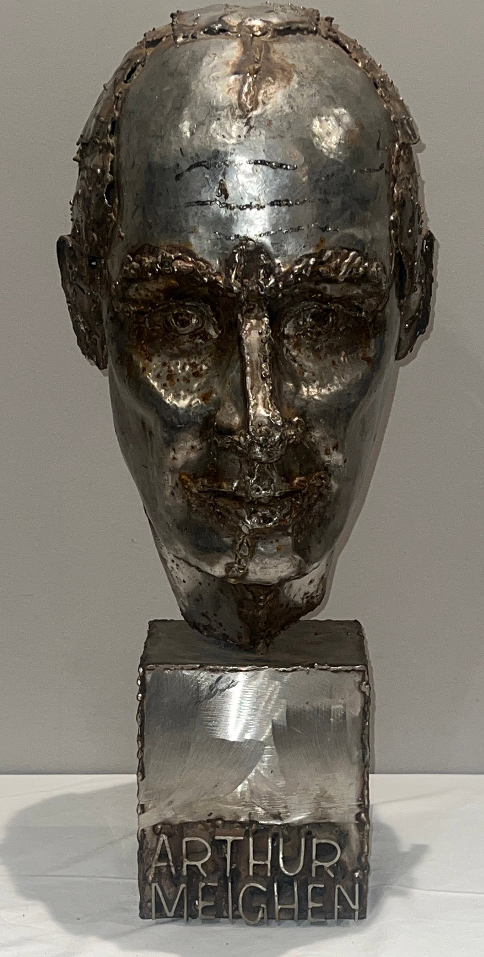 Marian Ozwinski Welded Metal Sculpture of Arthur Meighen: Unique hand-fabricated metal portrait bust depicting Arthur Meighen (1874?1960), Canadian statesman and two-time Prime Minister of Canada by Marian Ozwiniski. Constructed from welded and formed sheet