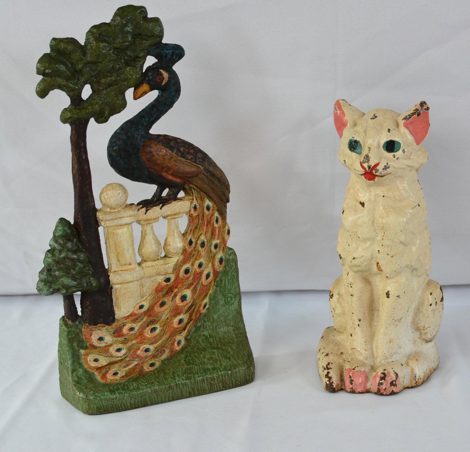 Pair of Antique Painted Cast Iron Peacock & Cat Doorstops (1 of 6)