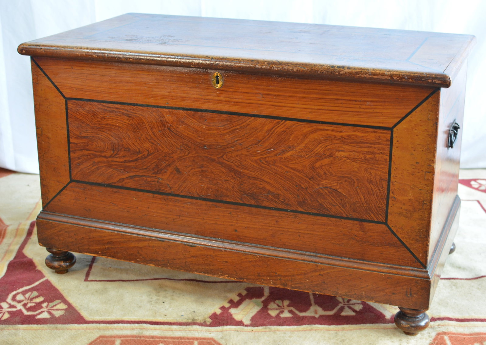 19th C. Kentucky Inlaid Blanket Chest with Till Drawers: Fine 19th-century Kentucky blanket chest featuring a richly figured central panel framed by contrasting line inlay and broad figured wood borders. The hinged top opens to a spacious interior fitted