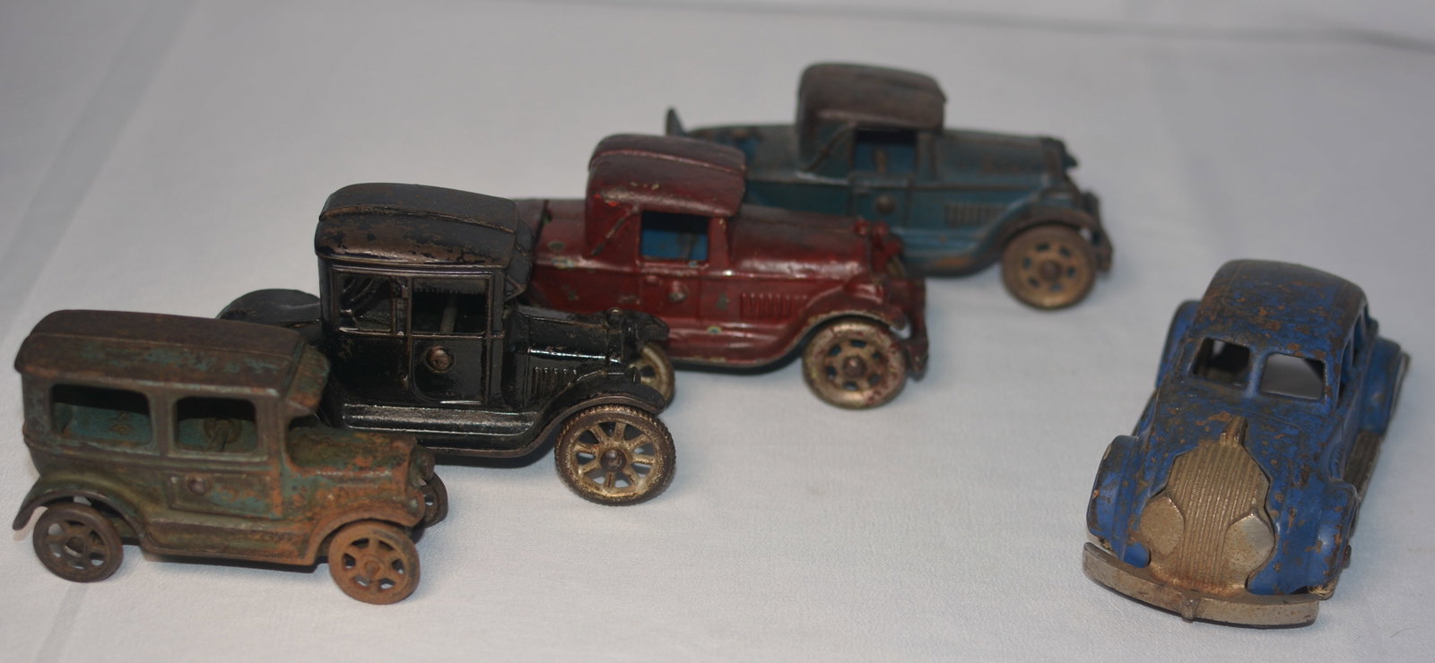 Group of Five Antique Cast Iron & Die-Cast Toy Automobiles (1 of 7)