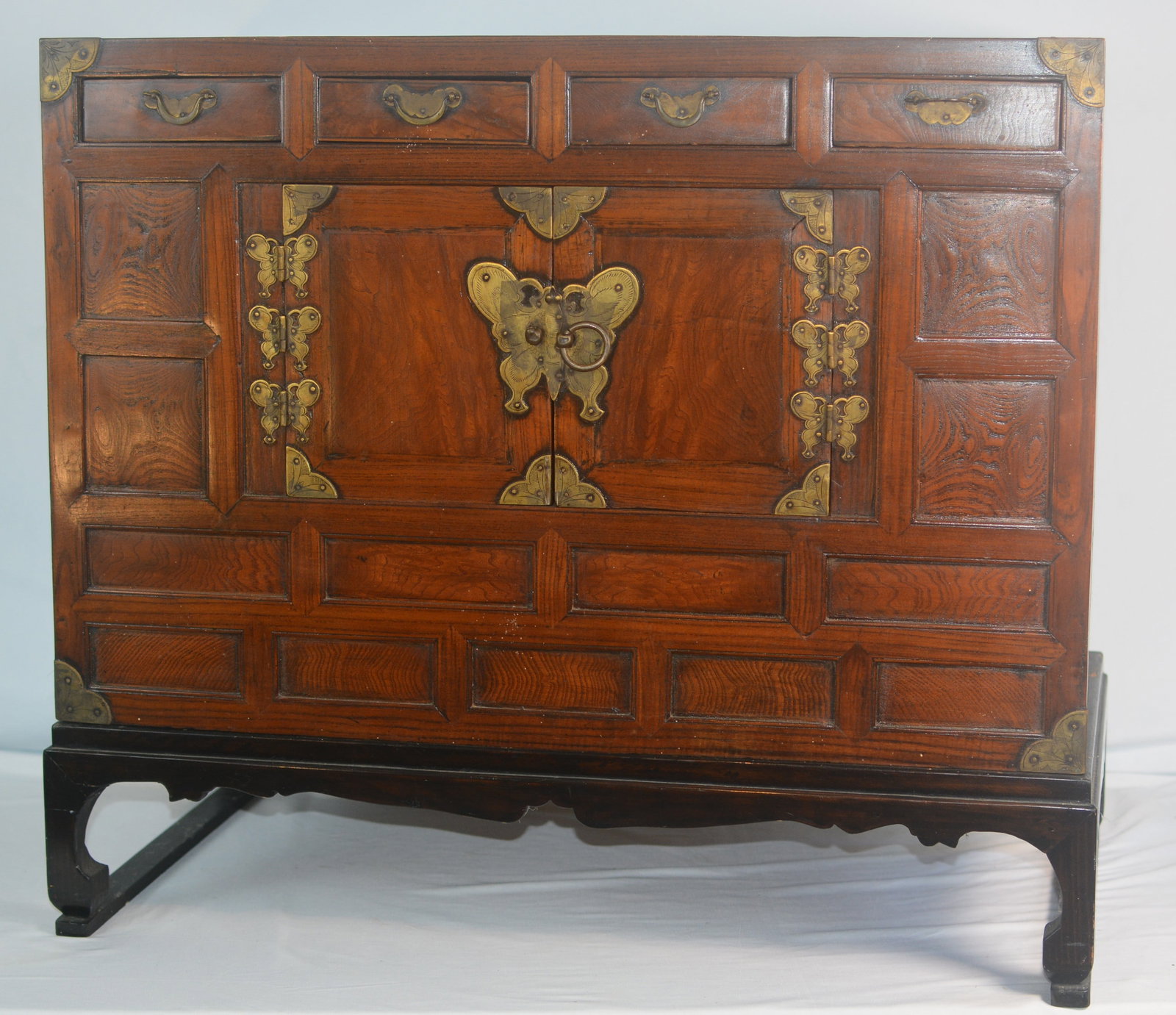 Antique Korean Brass-Mounted Bandaji Storage Chest (1 of 10)
