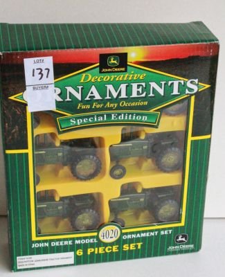 137. John Deere boxed collectible ornaments: 6 piece set 4020 - NIB