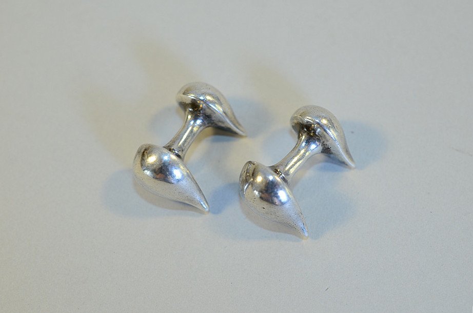 Rare Antique Tiffany & Co. ART DECO Sterling Silver: :: DESCRIPTION: Rare Antique Tiffany & Co. ART DECO Sterling Silver Stud Cufflinks - Well Marked and HEAVY! :: CONDITION: Very Fine Antique Condition. Minor surface wear noted and expected. No dee