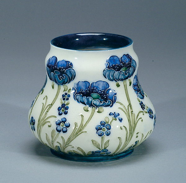 Moorcroft Macintyre Poppy Vase, c.1903-04