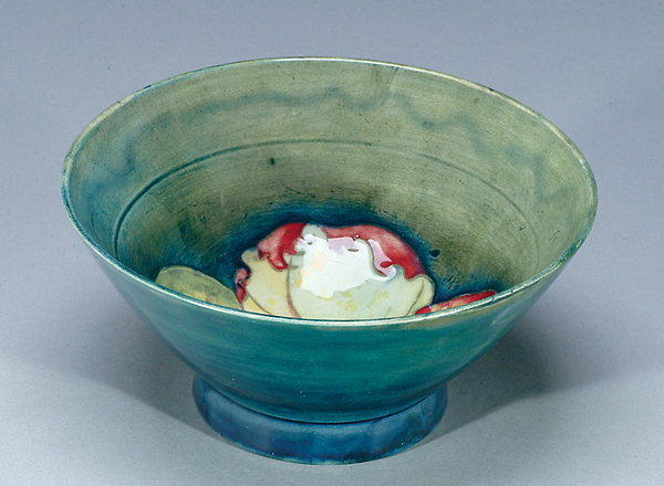 Moorcroft Claremont Bowl, 1930's