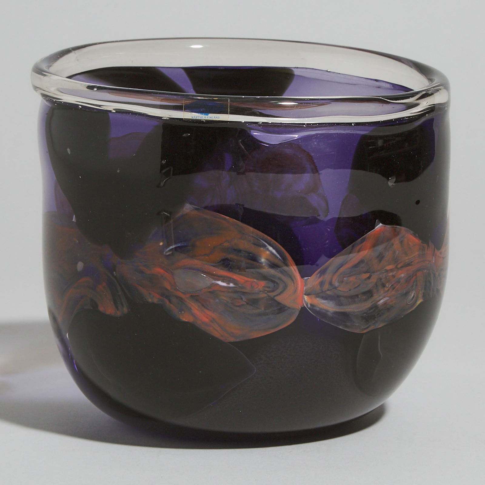 Nuutajärvi Notsjö Glass Vase, Heikki Orvola,: Nuutajärvi Notsjö Glass Vase, Heikki Orvola, 1970sheight 6.4 in — 16.2 cm, diameter 7.2 in — 18.4 cm, engraved Heikki Orvola Nuutajärvi Notsjö, clear labelEstimate: $10