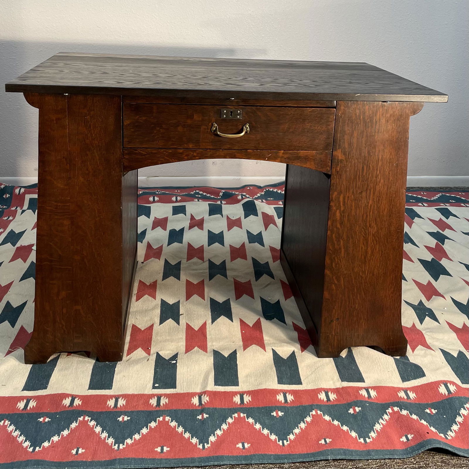 Bookcase side desk (1 of 5)