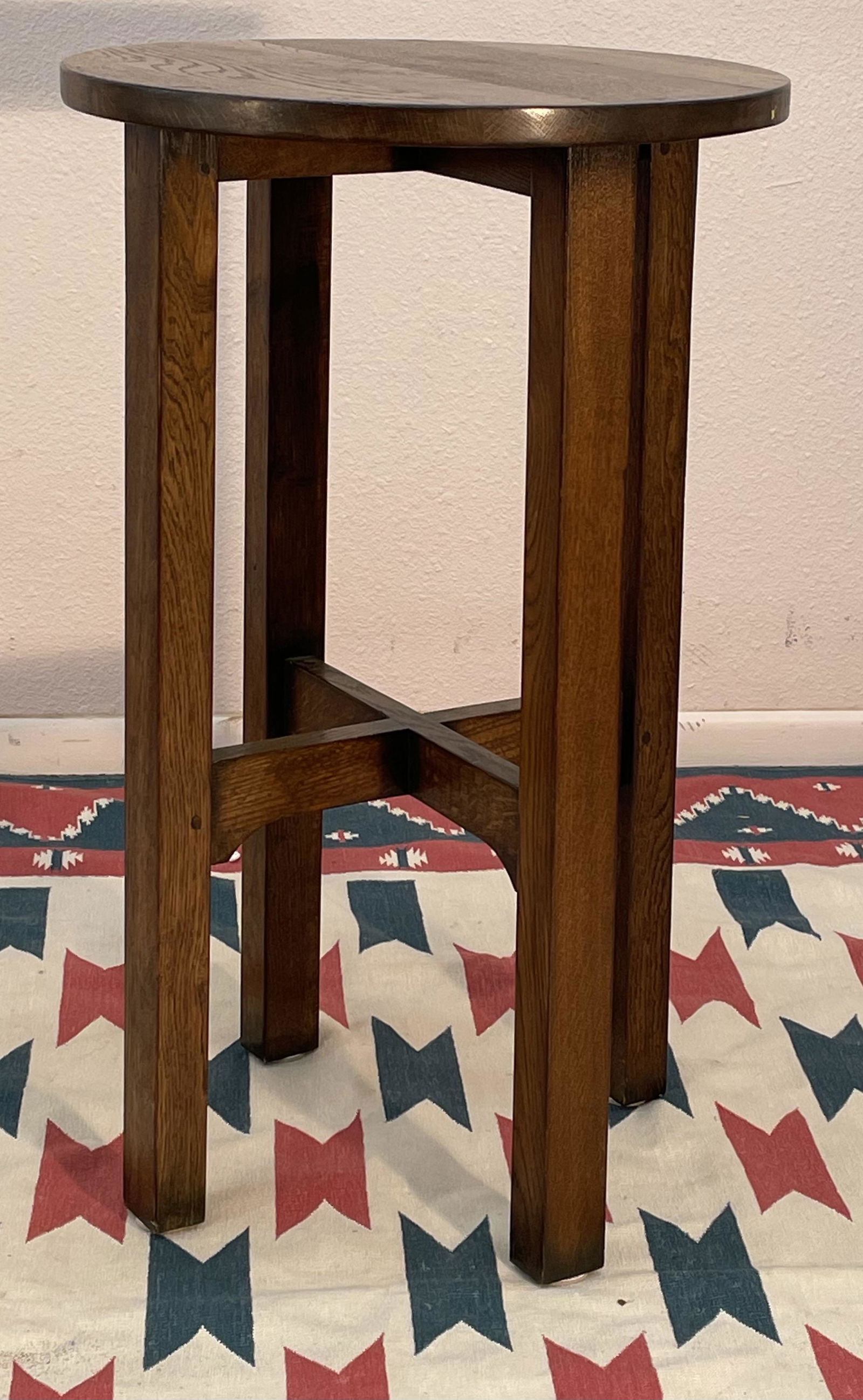 Gustav Stickley drink stand (1 of 3)