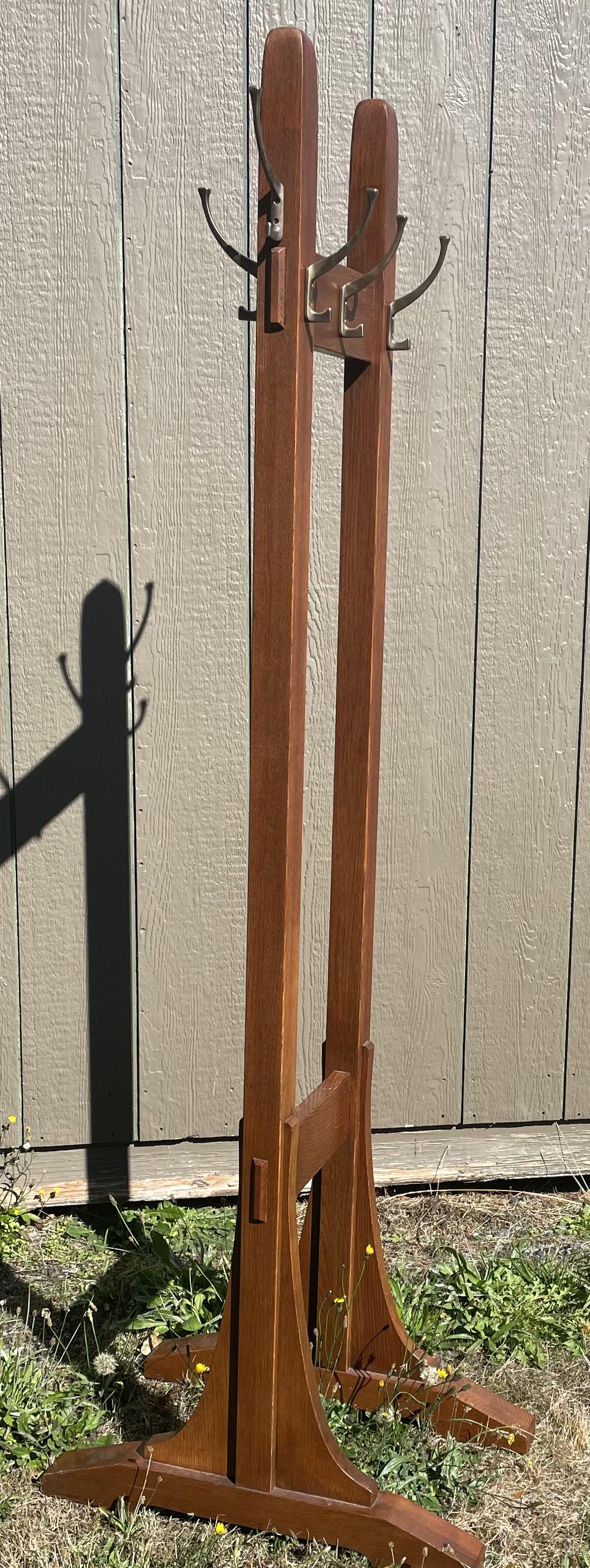 Stickley double costumer (1 of 2)