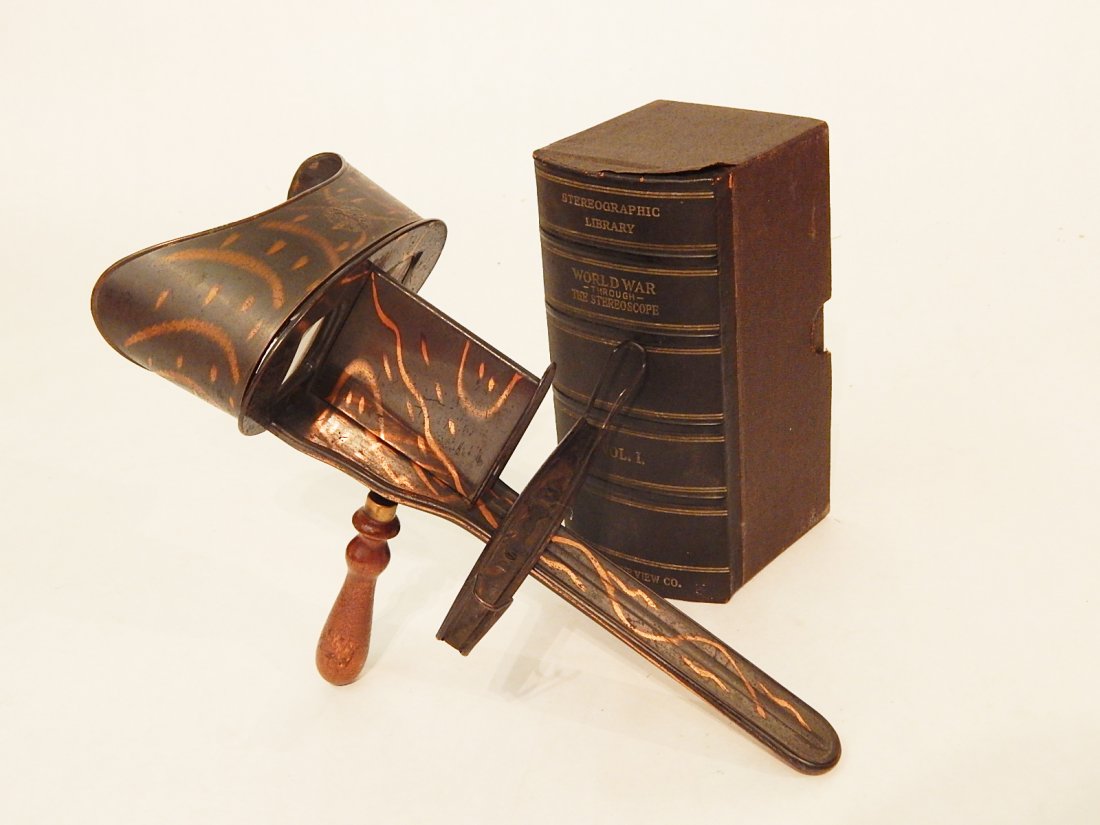 Stereoviewer w/ Keystone World War vol. I (1 of 5)