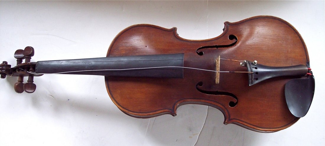 Mittenwald Violin: Old label inside violin reads Anton Schaendl, Geigenmacher, Mittenwald AN. 1829 - 23.5" x8.5" with caspari pegs