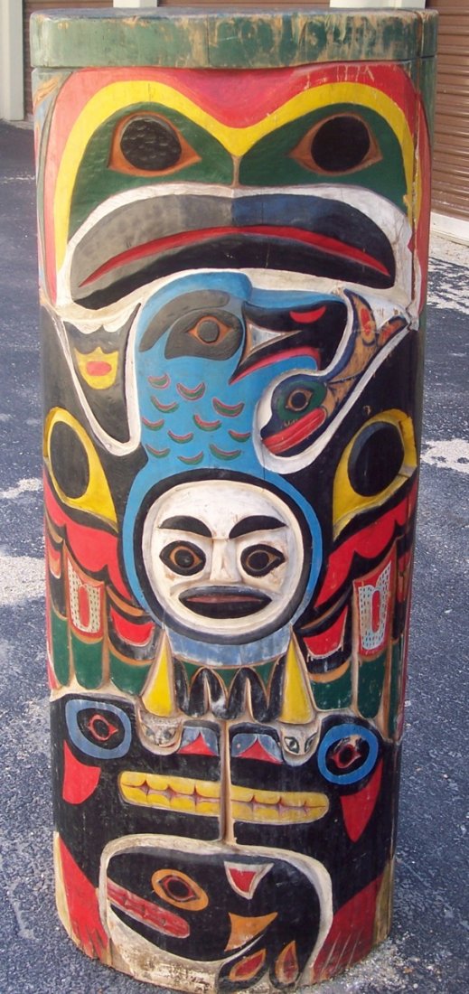 ANTIQUE 37" NORTHWEST COAST HAIDA TOTEM POLE: ANTIQUE 37" TALL X 4.5" DIAMETER - THIS WAS FROM THE BEACON HILL APPARTMENT COLLECTION - MOSTLY HOUSED INDOOR - PAINT IS GOOD - CARVING IS DEEP - REFLECTS THE NATIVE AMERICAN ANIMAL CULTURE WITH HAWK