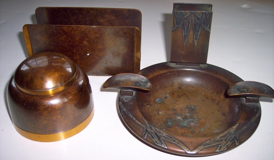 HEINTZ ART AND SILVER CREST ITEMS: HEINTZ ART SILVER ON COPPER ASHTRAY/MATCH HOLDER & SILVER CREST INK WELL AND LETTER HOLDER