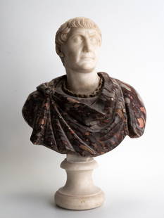 Busto of emperor: A small bust of emperor with precious marbles. YOU CAN REQUEST FURTHER PHOTOS AND INFORMATION VIA EMAIL. ALL TRANSPORT PRICES ARE APPROXIMATELY. - TUTTI I PREZZI DI TRASPORTO SONO UNA STIMA. - 